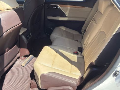 Used 2018 Lexus RX 350L FWD image 19