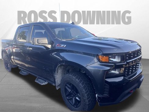 Used 2021 Chevrolet Silverado 1500 Custom Trail Boss AWD/4WD image 2