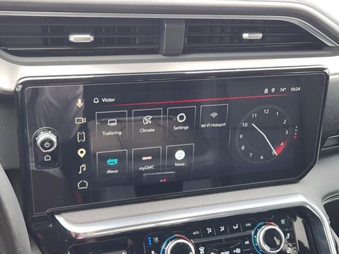 Used 2024 GMC Sierra 1500 Denali RWD image 10