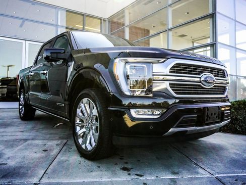 Used 2021 Ford F150 Limited image 4