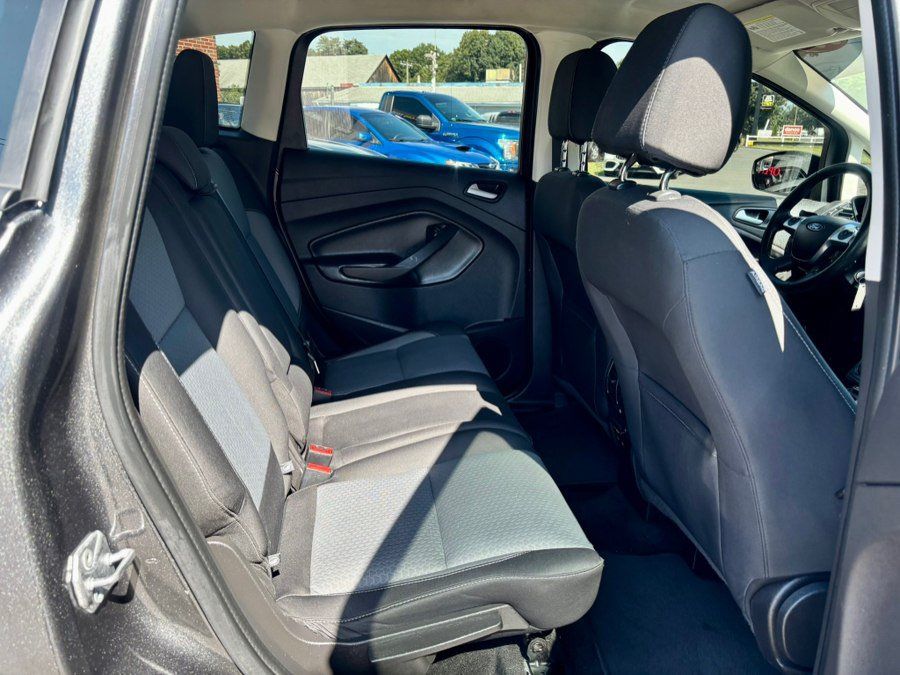 Used 2017 Ford C-MAX SE FWD image 15