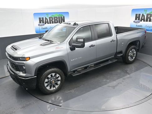 New 2026 Chevrolet Silverado 2500 Custom w/ Custom Value Package AWD/4WD image 20