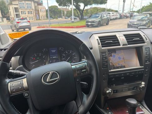Used 2019 Lexus GX 460 Premium AWD/4WD image 10
