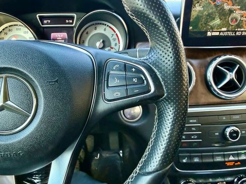 Used 2016 Mercedes-Benz GLA 250 4MATIC image 28