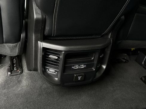 Used 2022 RAM 1500 Laramie AWD/4WD image 24
