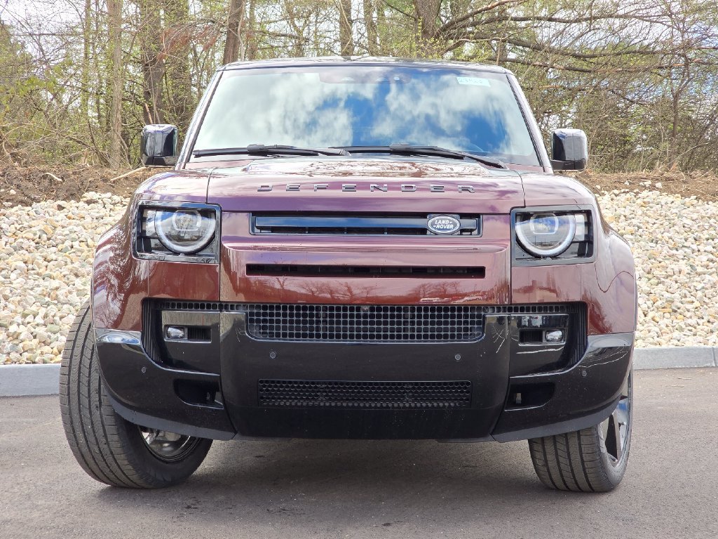 New 2026 Land Rover Defender 130 X-Dynamic SE AWD/4WD image 28
