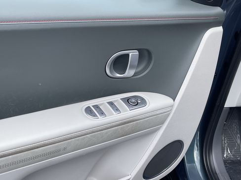 Certified 2023 Hyundai Ioniq 5 SEL AWD/4WD image 17