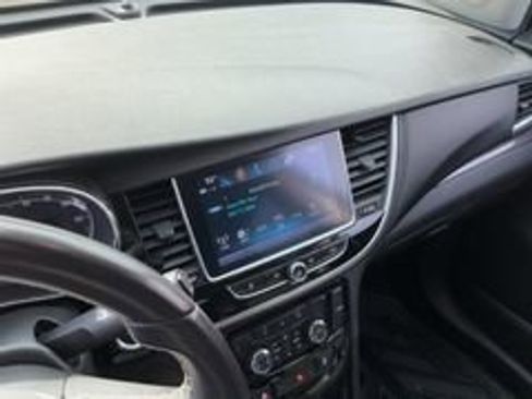 Used 2018 Buick Encore Sport Touring AWD/4WD image 12