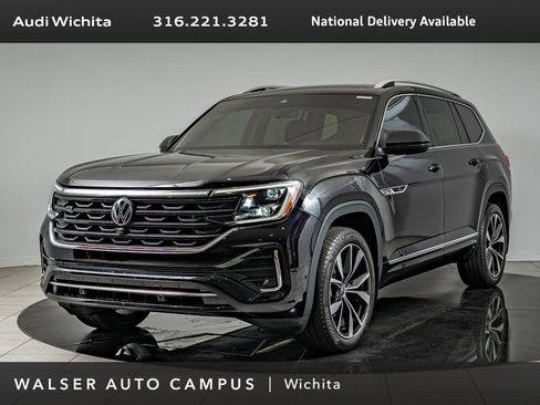 Used 2024 Volkswagen Atlas SEL Premium R-Line AWD/4WD image 1