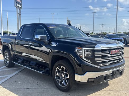 Used 2025 GMC Sierra 1500 SLT image 9