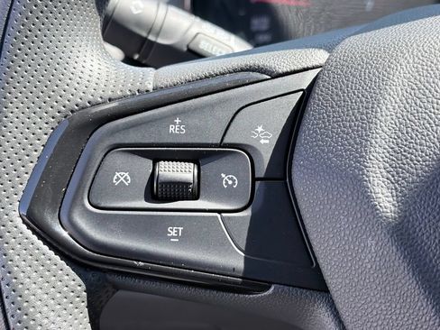 Used 2026 Chevrolet Trax LS FWD image 12