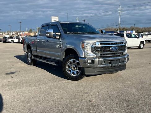 Used 2022 Ford F250 Lariat w/ Lariat Ultimate Package image 3