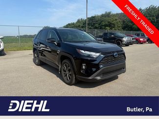 Used 2022 Toyota RAV4 XLE Premium AWD/4WD video 1