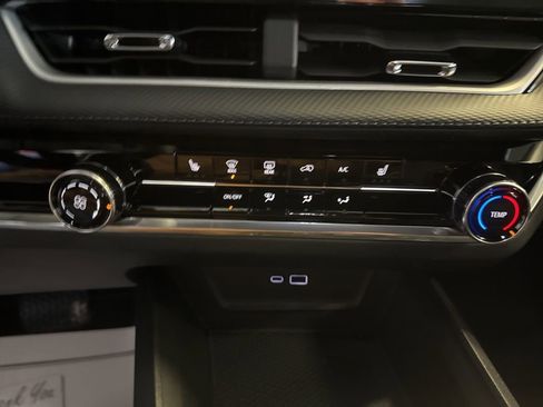 New 2026 Chevrolet Equinox LT image 16