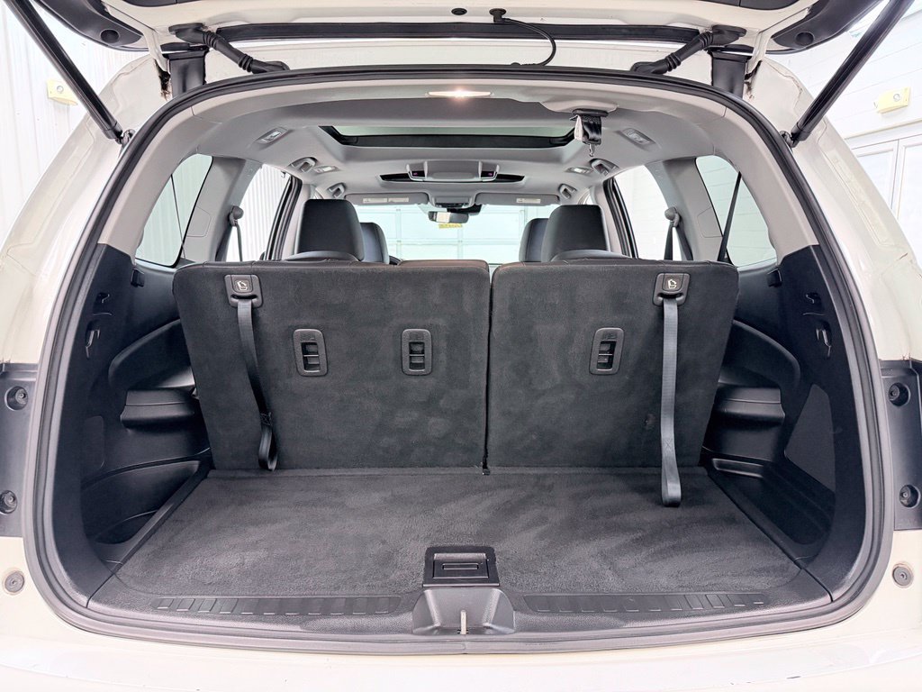 Used 2020 Honda Pilot Elite image 36