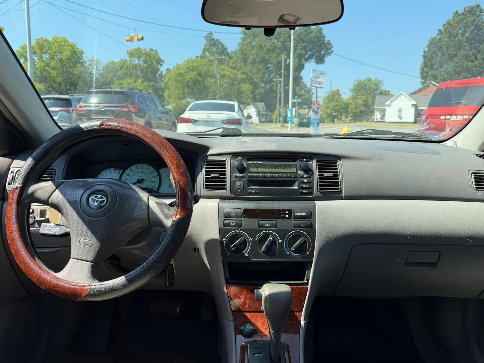 Used 2004 Toyota Corolla LE FWD image 11