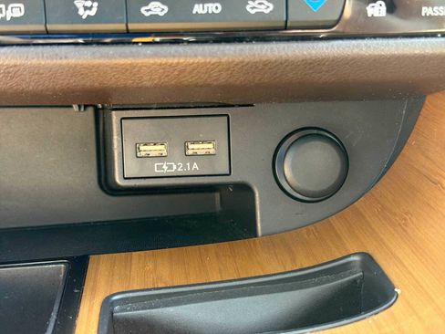 Used 2020 Lexus RX 350 AWD w/ Premium Package image 26