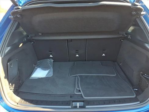 Used 2025 Mercedes-Benz GLA 250 image 20