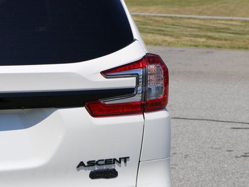 Used 2025 Subaru Ascent Onyx Edition w/ Onyx Package AWD/4WD image 7