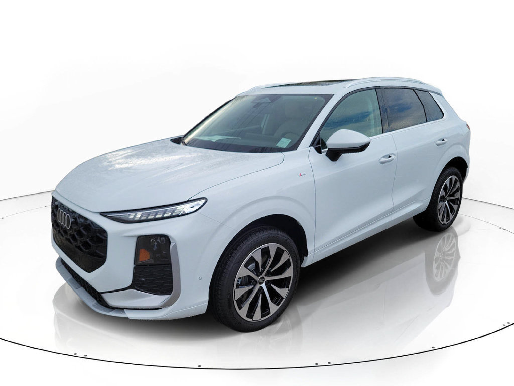New 2026 Audi Q3 quattro 2.0T AWD/4WD image 2