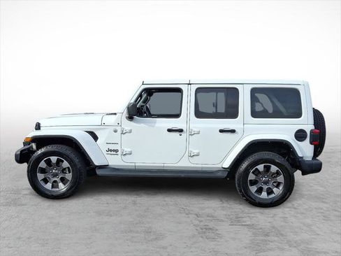 Certified 2022 Jeep Wrangler Unlimited Sahara w/ LED Lighting Group image 2