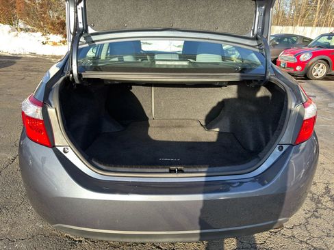 Used 2015 Toyota Corolla LE image 13
