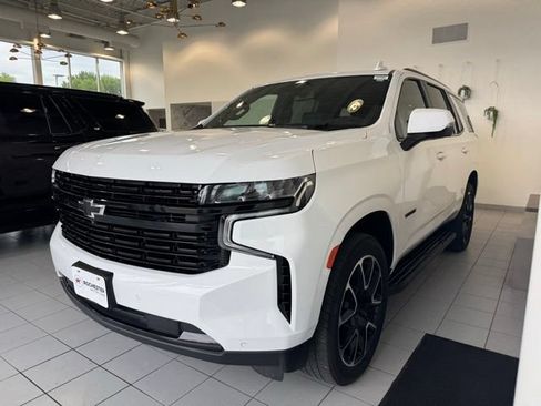 Used 2023 Chevrolet Tahoe RST w/ Luxury Package AWD/4WD image 29