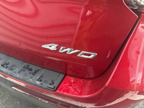 Used 2024 Ford Explorer XLT w/ Class IV Trailer Tow Package image 6