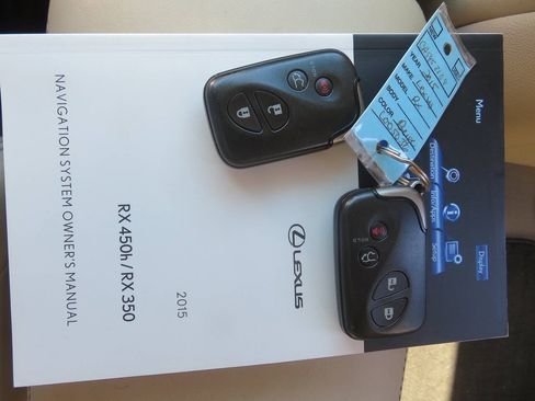 Used 2015 Lexus RX 450h AWD image 40
