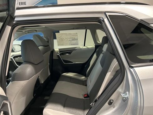 New 2025 Toyota RAV4 XLE image 17