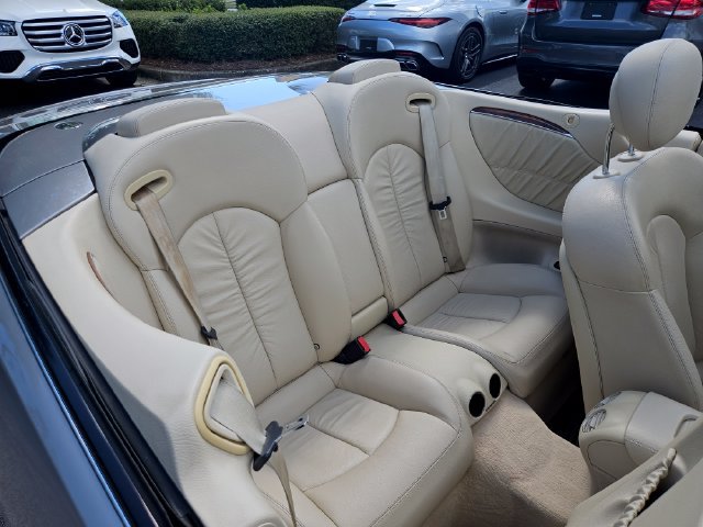 Used 2007 Mercedes-Benz CLK 350 Cabriolet image 24