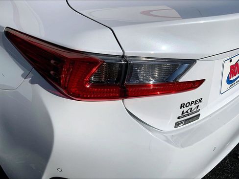 Used 2017 Lexus RC 200t F Sport image 25