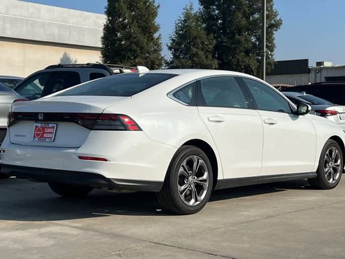 Used 2023 Honda Accord EX image 3