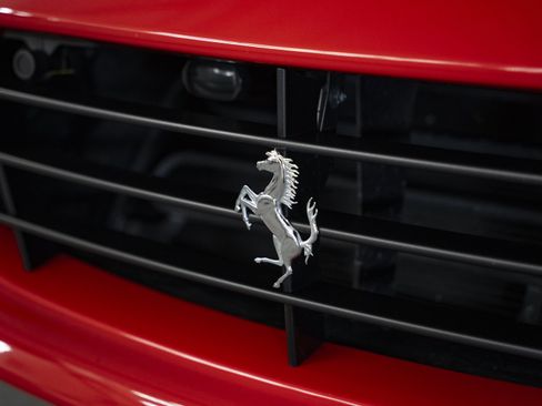 Used 2016 Ferrari California T RWD image 18