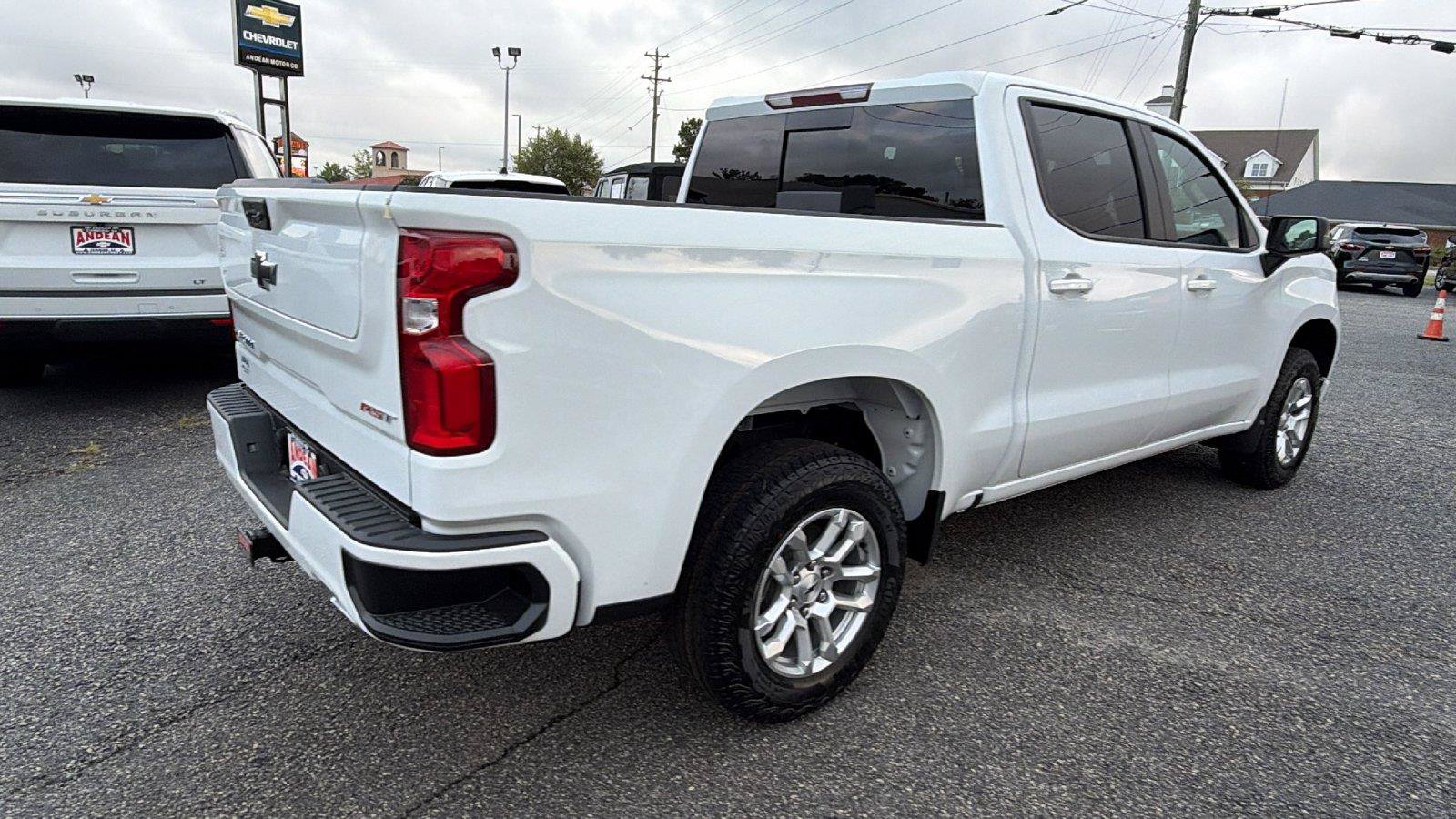 New 2026 Chevrolet Silverado 1500 RST w/ Convenience Package II AWD/4WD image 8