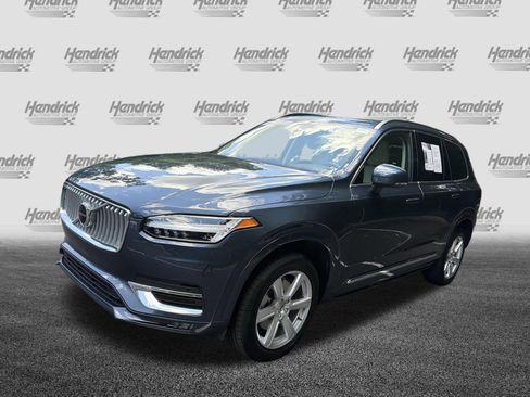 Certified 2024 Volvo XC90 B5 Core w/ Protection Package AWD/4WD image 5