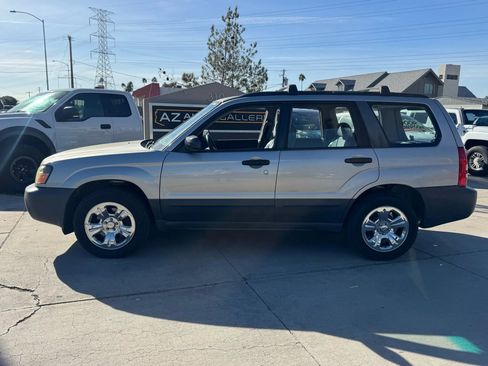 Used 2005 Subaru Forester 2.5X image 9