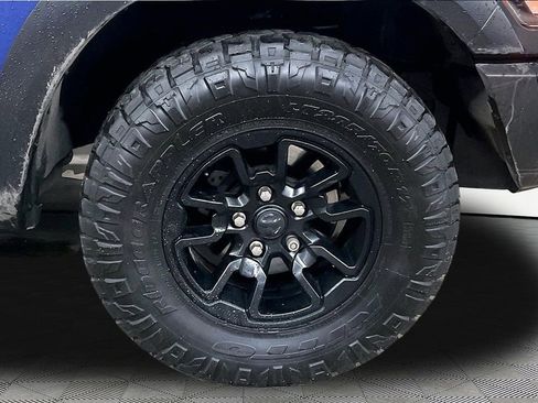 Used 2018 RAM 1500 Rebel w/ Luxury Group image 34