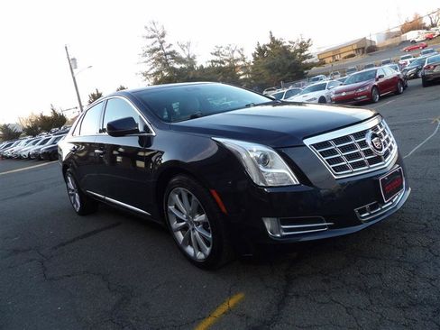 Used 2014 Cadillac XTS Luxury w/ Driver Awareness Package image 7