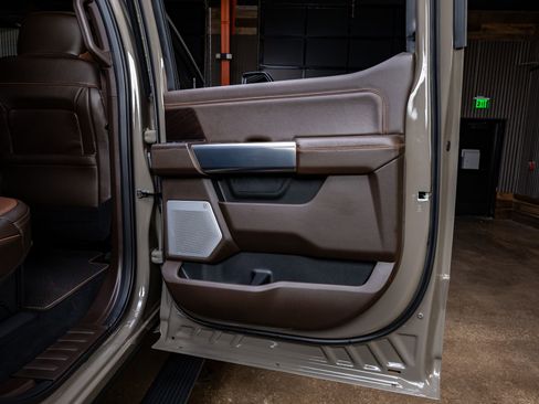 Used 2026 Ford F450 King Ranch w/ Chrome Package image 38