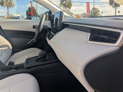 Certified 2026 Toyota Corolla Cross L image 33