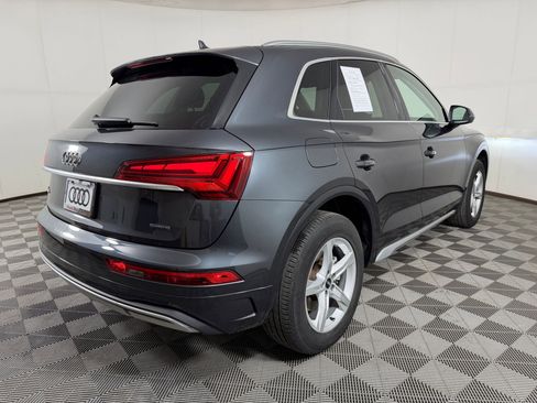 Used 2023 Audi Q5 2.0T Premium w/ Convenience Package AWD/4WD image 9