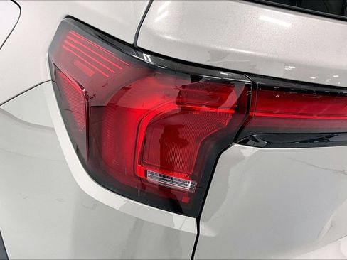 Used 2026 GMC Terrain Elevation w/ Elevation Premium Package FWD image 35