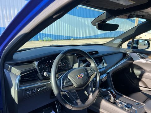 Used 2023 Cadillac XT5 Sportv w/ Platinum Package AWD/4WD image 16