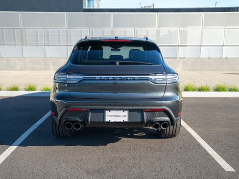 Certified 2026 Porsche Macan AWD/4WD image 7