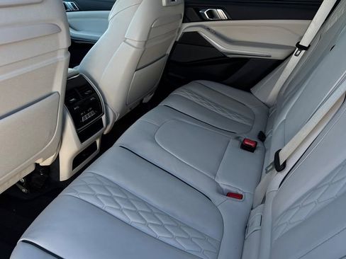 Used 2023 BMW X5 M50i w/ Executive Package image 12