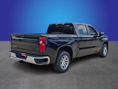 Used 2021 Chevrolet Silverado 1500 LT AWD/4WD image 4