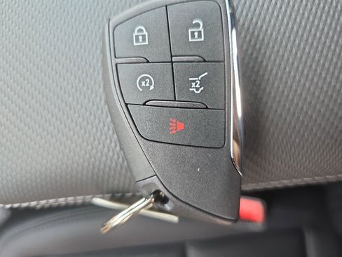 New 2026 Chevrolet Equinox LT w/ Convenience Package II image 24