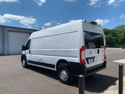 Used 2023 RAM ProMaster 2500 FWD image 5