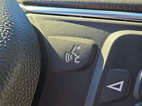 Used 2024 Chevrolet Equinox LT image 26